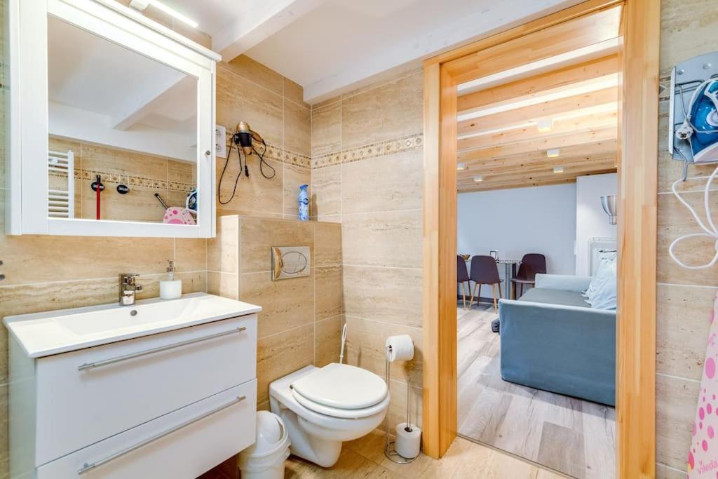 Amazing Kazinczy Flat No. 1 Budapest Exterior photo