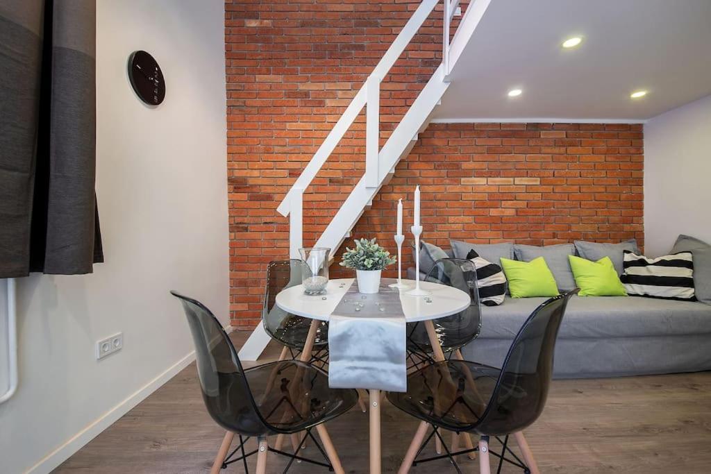 Amazing Kazinczy Flat No. 1 Budapest Exterior photo