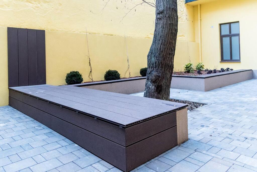 Amazing Kazinczy Flat No. 1 Budapest Exterior photo